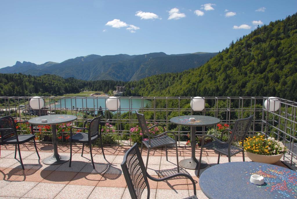 Grand Hotel Astoria Lavarone Exterior photo
