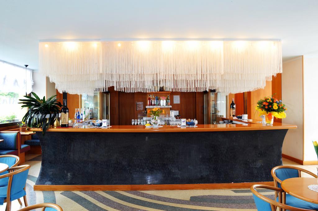 Grand Hotel Astoria Lavarone Exterior photo